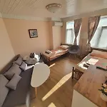 Gæstehus Old
