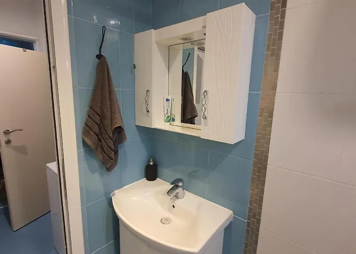 Old ゲストハウス